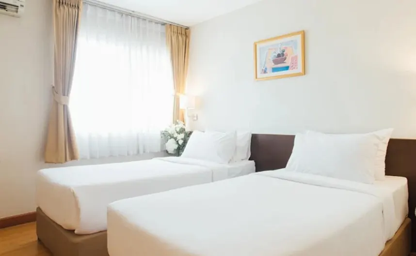 Season Siam Hotel Building